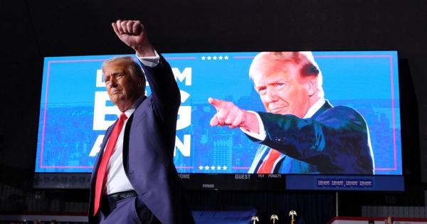 Bread & Circuses | Commonweal Magazine